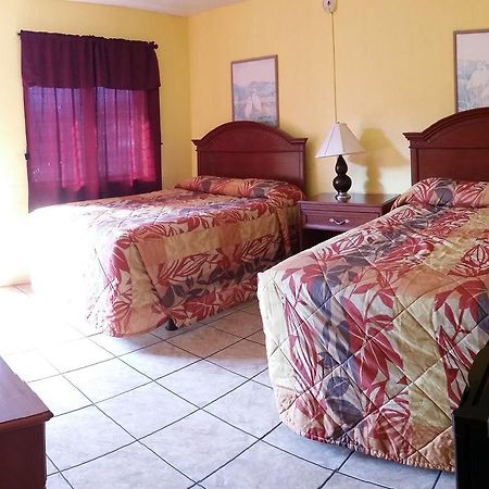 Twi Light Motel Holly Hill Zewnętrze zdjęcie