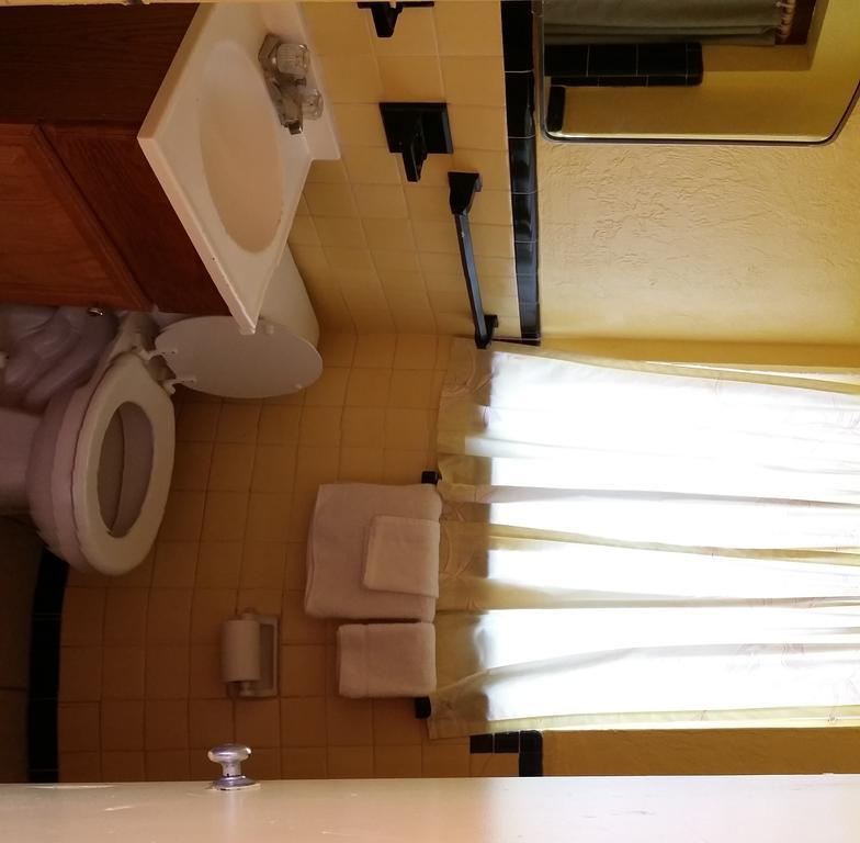 Twi Light Motel Holly Hill Zewnętrze zdjęcie